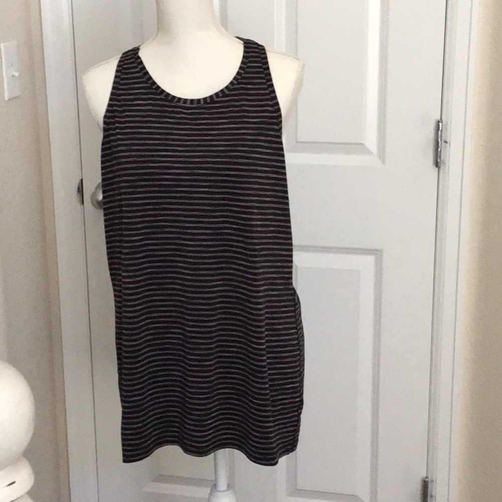 Womens Athleta tank large